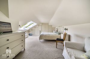 Photo 17- click for photo gallery